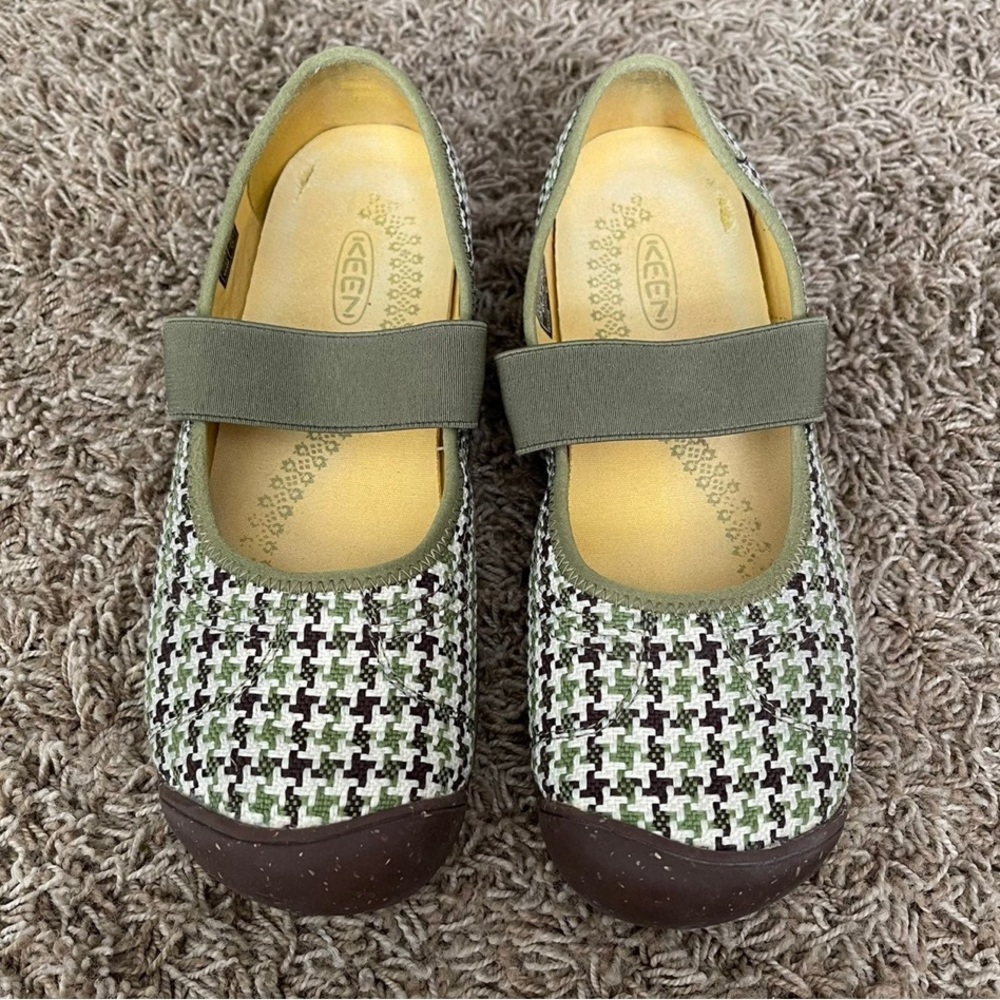 Keens! Super comfy